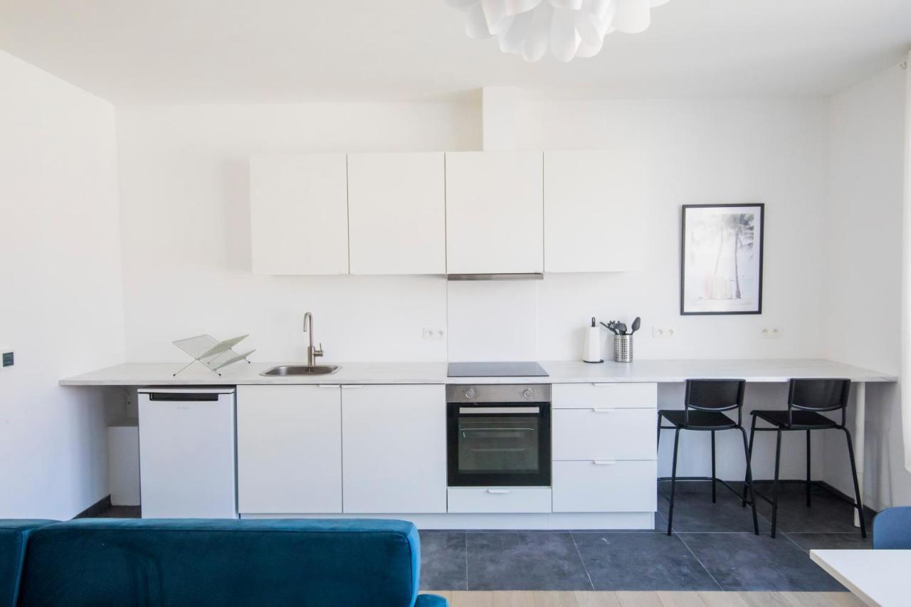 Bed and Breakfast Travelease - Midi Anderlecht Екстер'єр фото