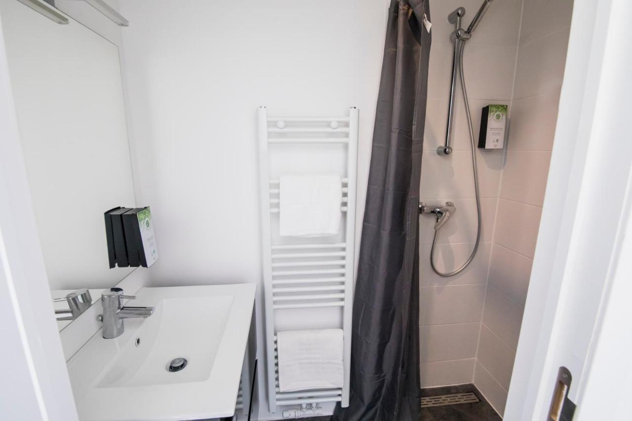 Bed and Breakfast Travelease - Midi Anderlecht Екстер'єр фото