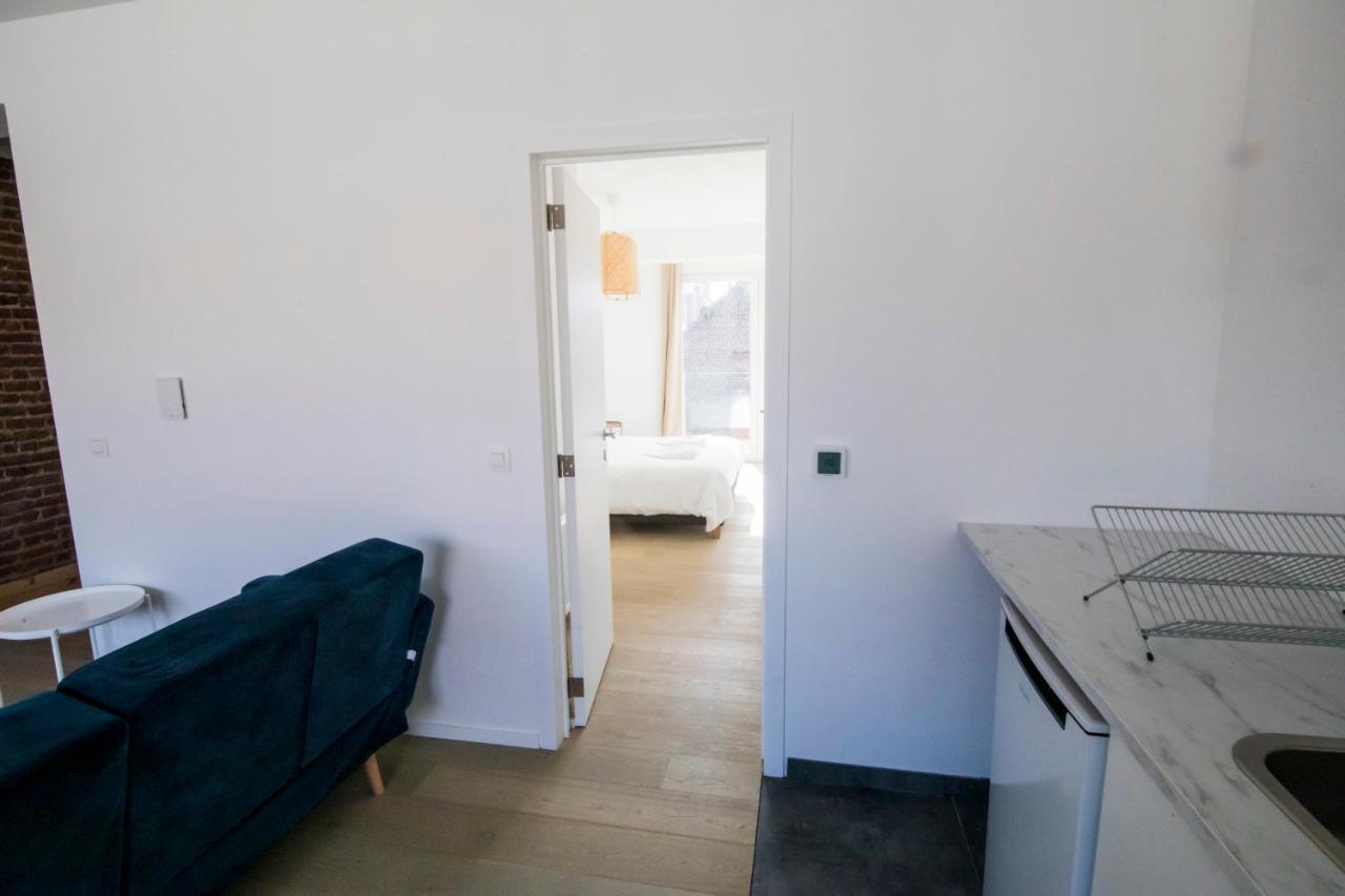 Bed and Breakfast Travelease - Midi Anderlecht Екстер'єр фото