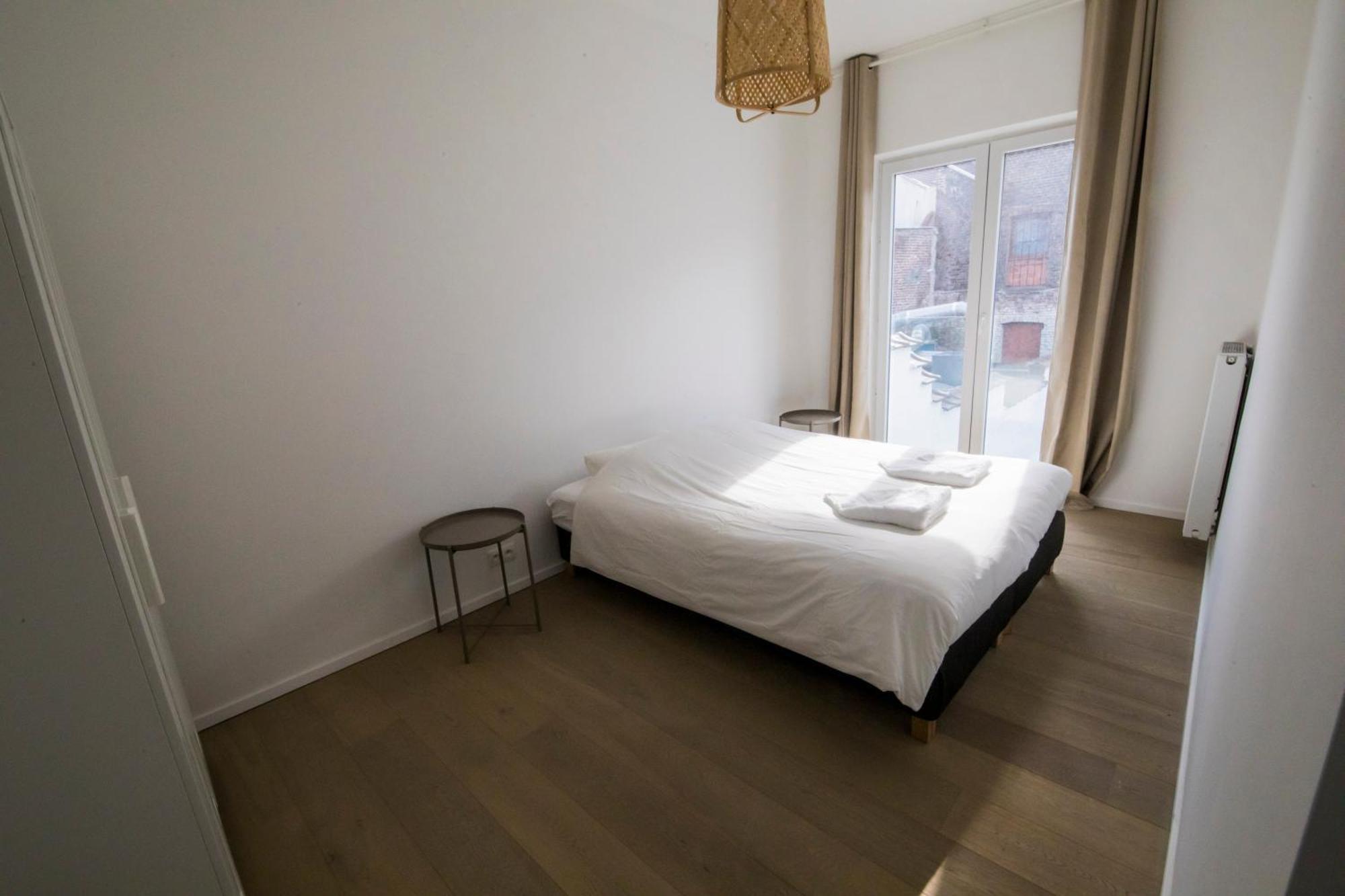 Bed and Breakfast Travelease - Midi Anderlecht Екстер'єр фото