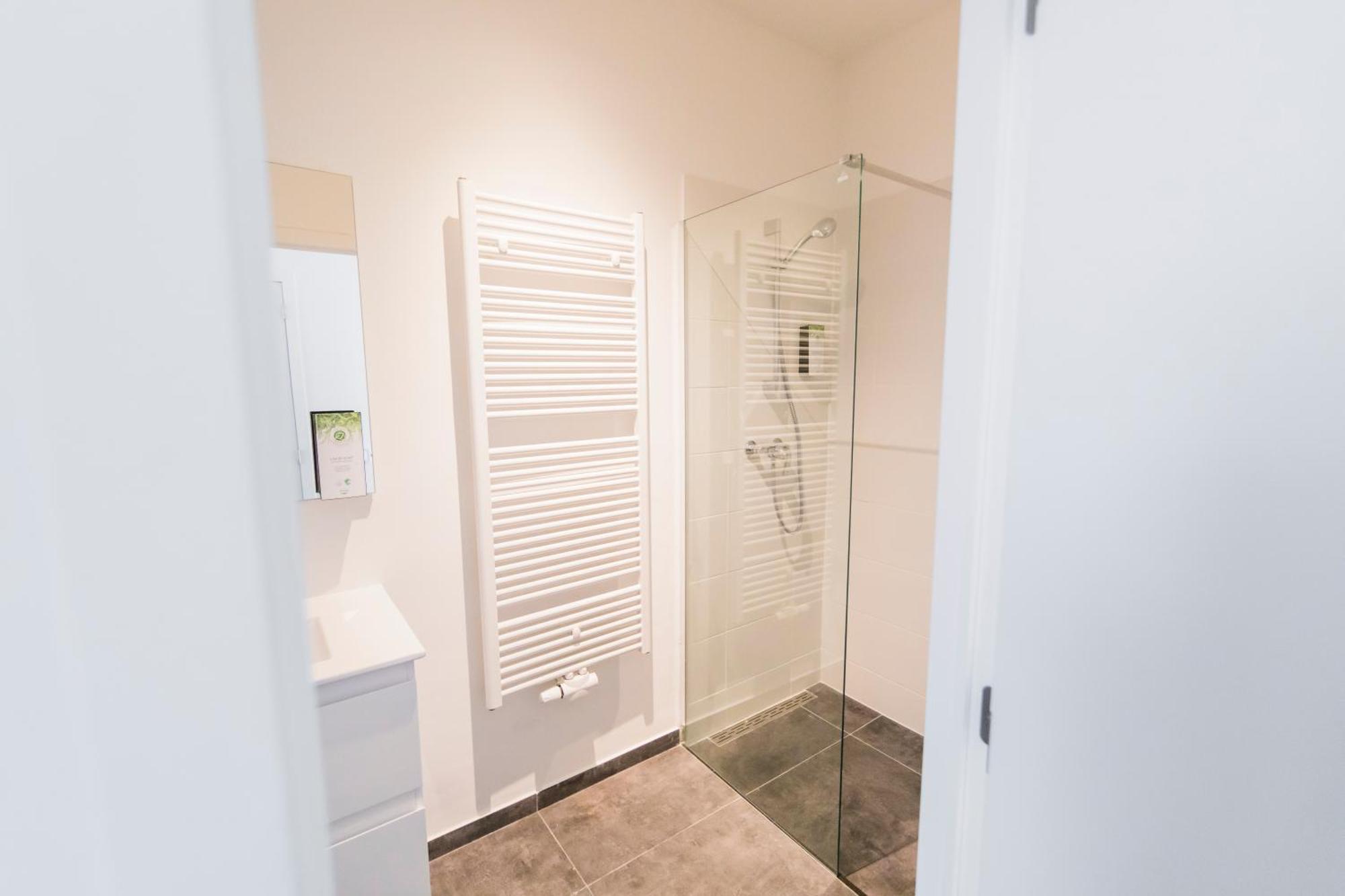 Bed and Breakfast Travelease - Midi Anderlecht Екстер'єр фото
