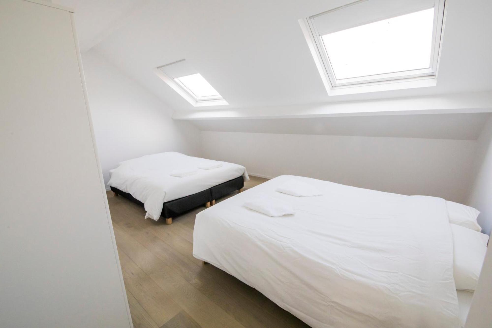 Bed and Breakfast Travelease - Midi Anderlecht Екстер'єр фото